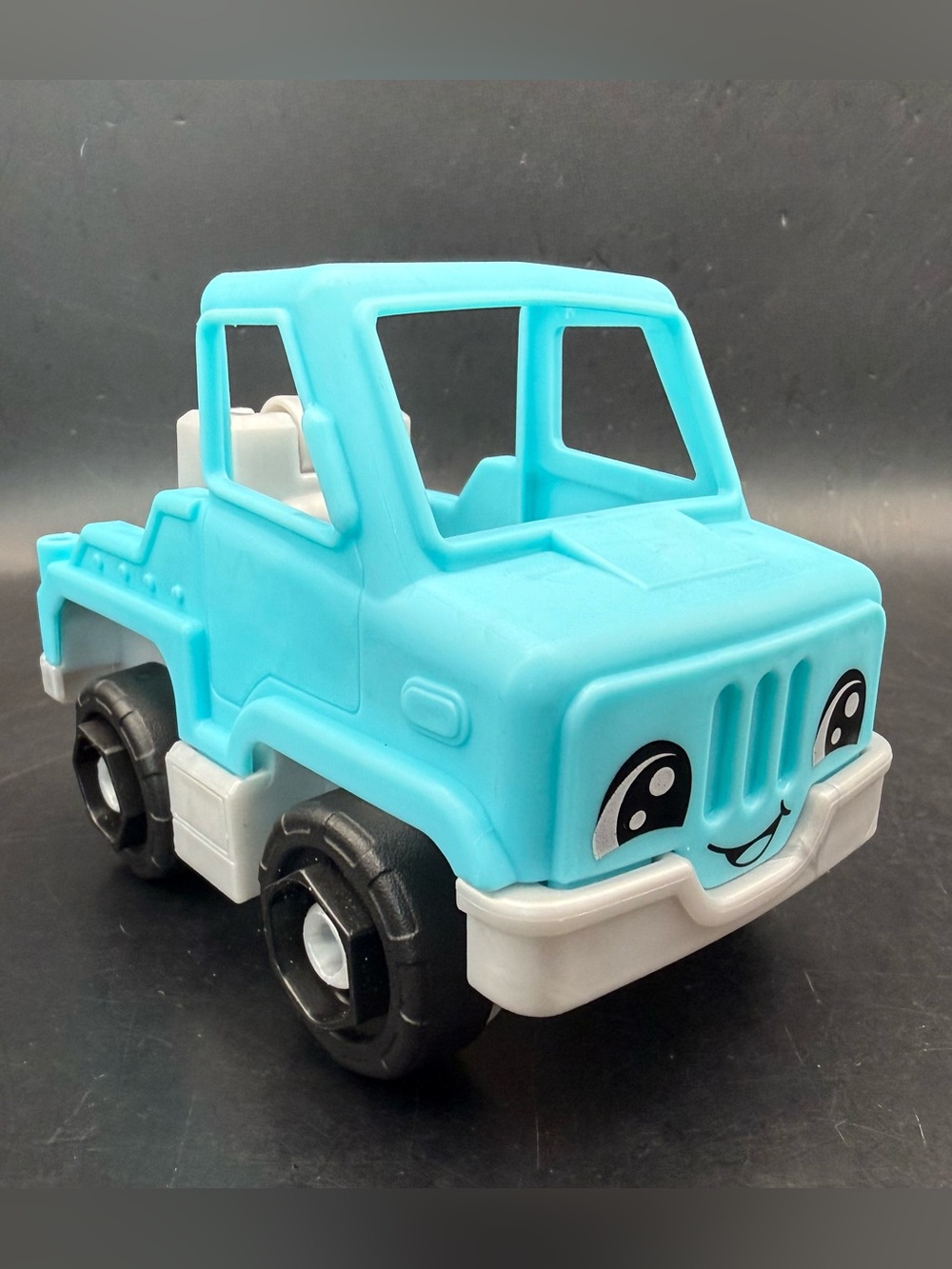 Fisher Price Little People Blue Tow Truck, Red Car, Female Tow Driver Lot Of 3 - Picture 7 of 15
